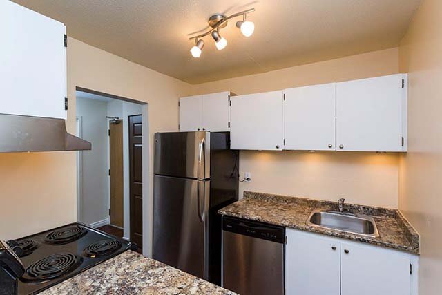 Carrigan Court Apartments