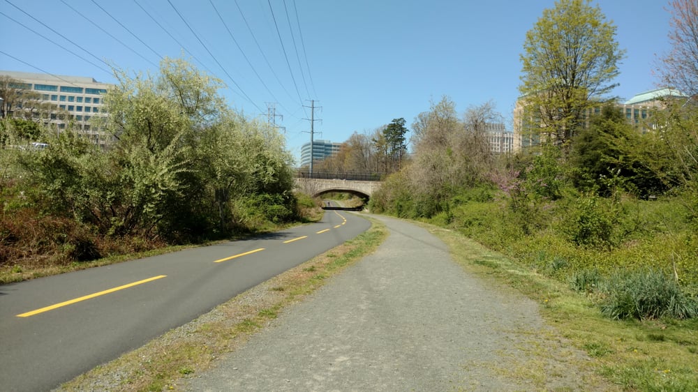 W&OD Trail - Reston Access