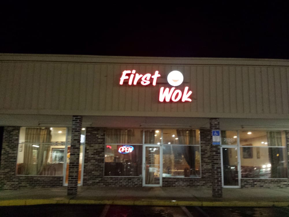 First Wok Chinese Restaurant CLOSED Chinese 1042 NW Santa Fe Blvd