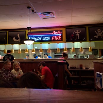 Pirate S Cove Restaurant 125 Photos 157 Reviews Seafood 109 Pirate S Cove Restaurant 125 Photos 157 Reviews Seafood 109 Gainsborough Sq Chesapeake Va Phone Number Yelp