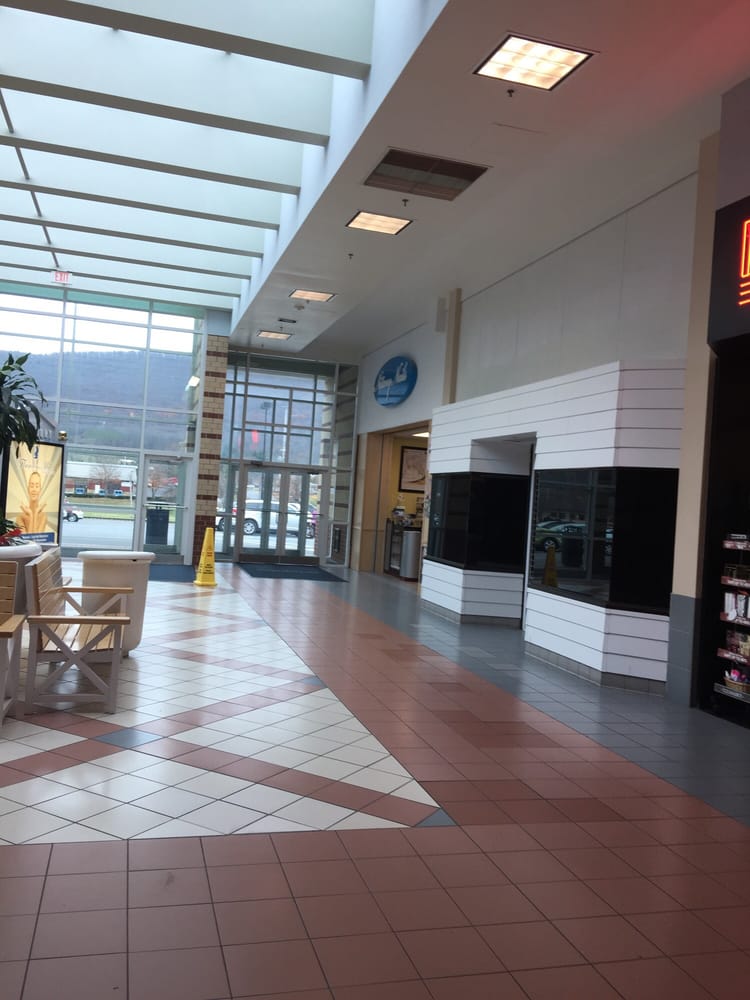 Nittany Nails & Spa - Nail Salons - 2901 E College Ave, State College