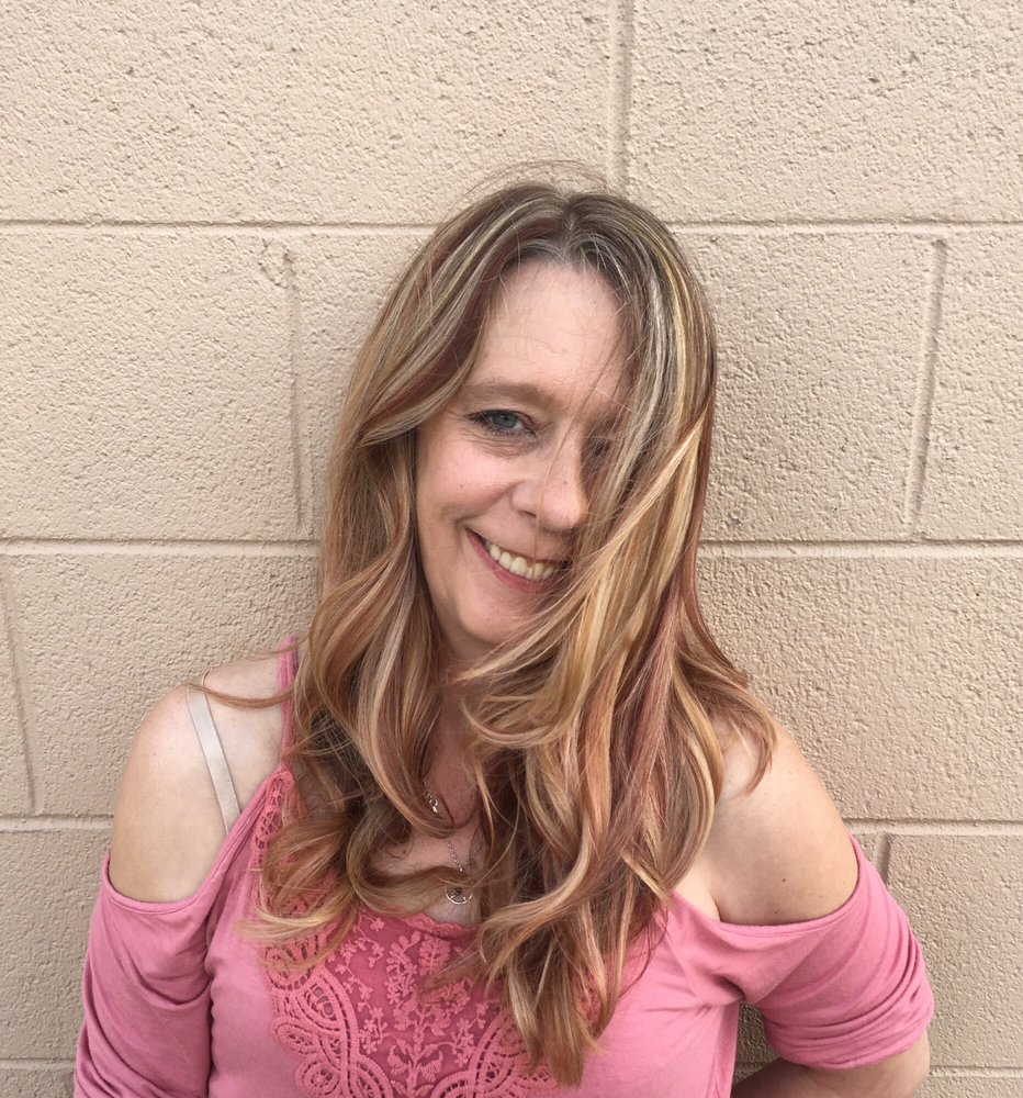 The Total Look Hair and Nail Salon Nail Salons 3203 Brooks St