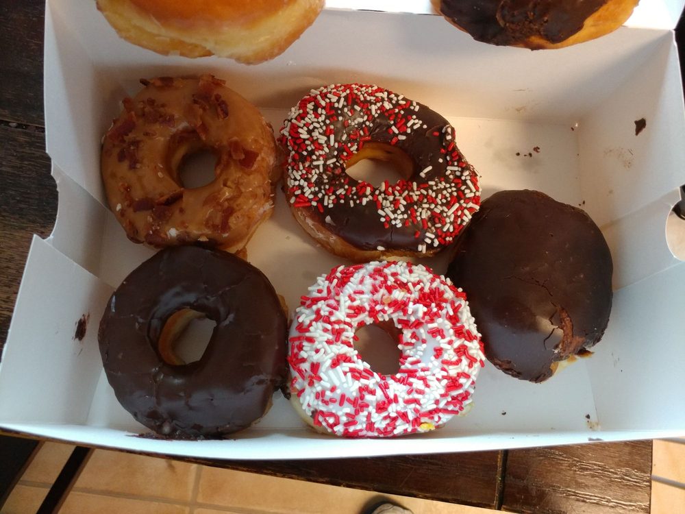 Tastee King Donuts Donuts 562 S Main St, Sweetwater, TN