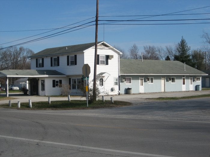 Twilight Motel Hotels 1110 W US Highway 54, Vandalia, MO Phone