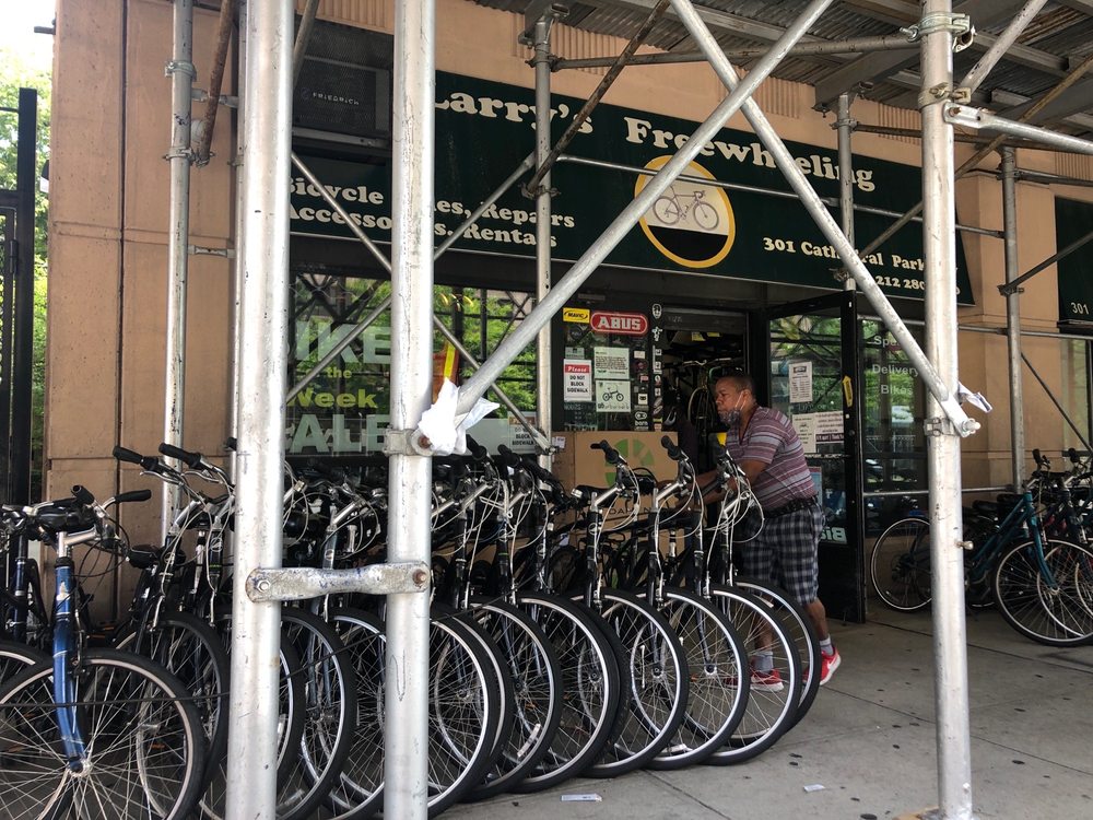 Larry's Freewheeling
