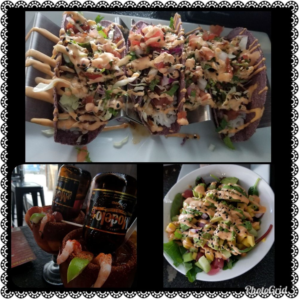 Baja's Bar & Grill - Sushi Y Mariscos