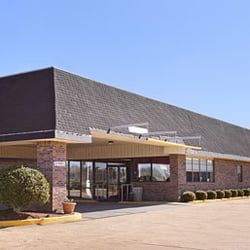 Days Inn By Wyndham Batesville Hotels 280 Drive Photo Of Days Inn By Wyndham Batesville Ms United States