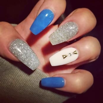 Dip powder with Ballerina