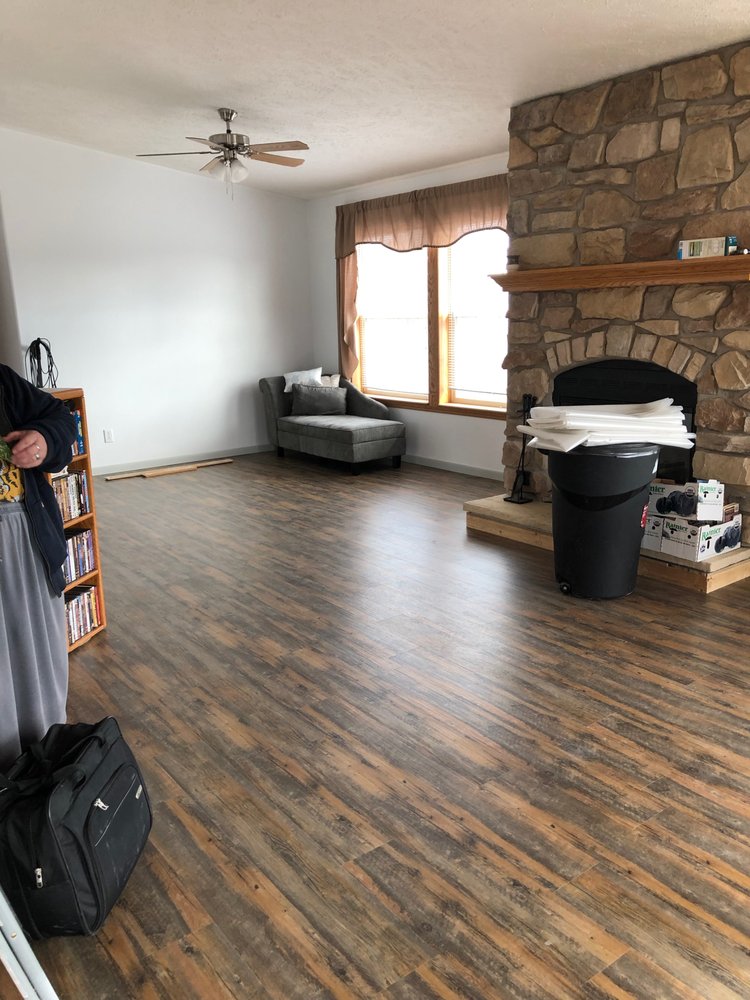 image of business Averie Construction