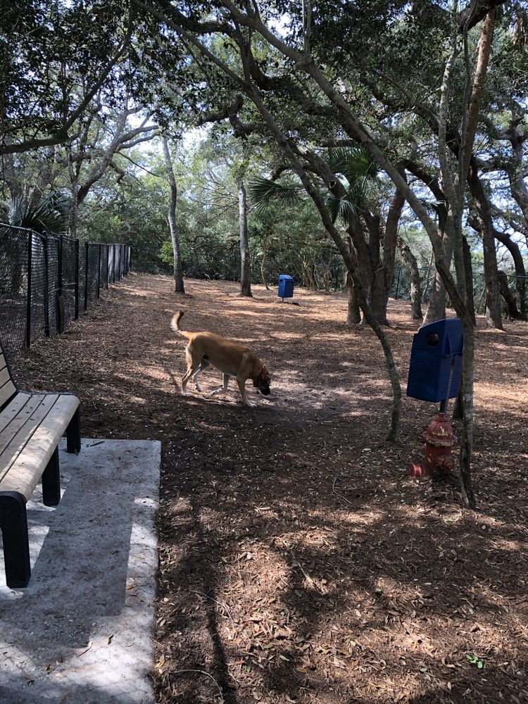 happy trails dog park