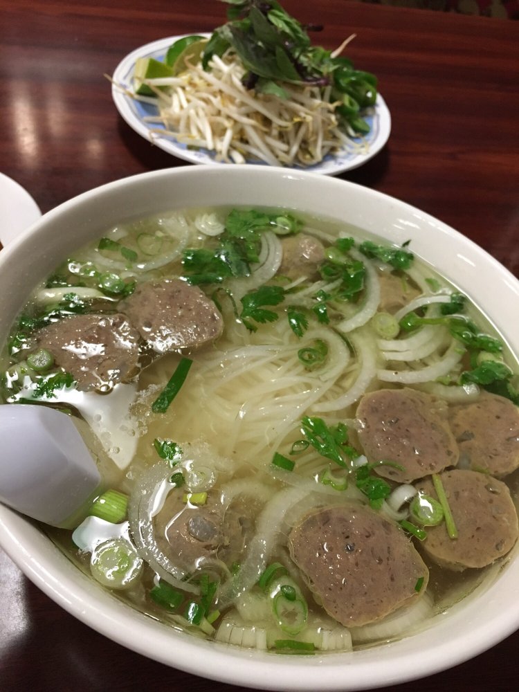Awful Pho No Flavor At All 1 2 Of Grease Floating On Top Yelp Photo Of 77 Asian Kitchen North Hollywood Ca United States Awful Pho