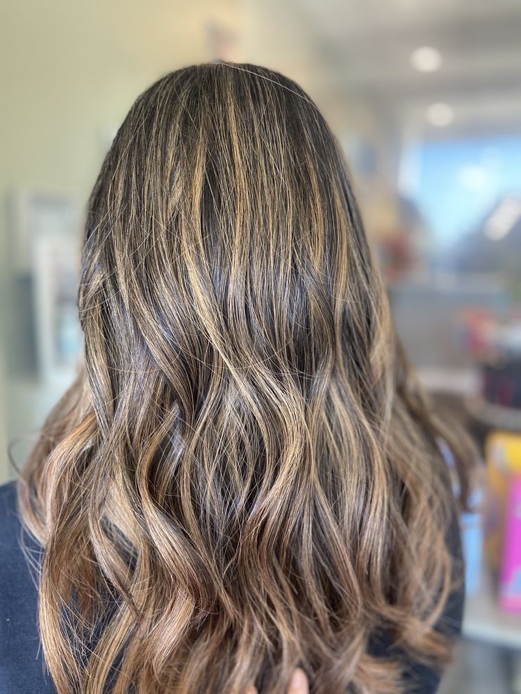 Lux Image Salon