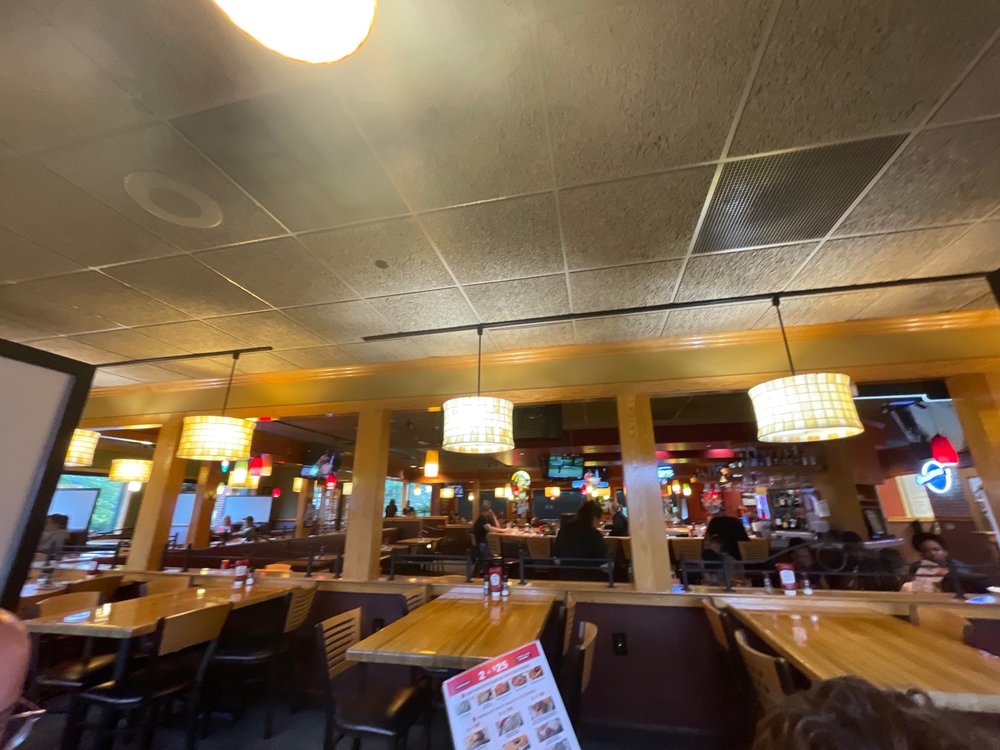 Applebee's Grill + Bar