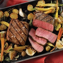 Omaha Steaks 15 Photos 46 Reviews Meat S 4400 96th Photo Of Omaha Steaks Ne United States