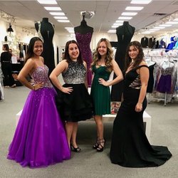 woodbridge mall prom dresses