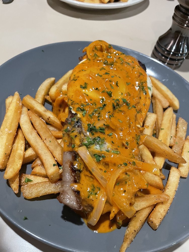 Atrium On Main Atrium On Main