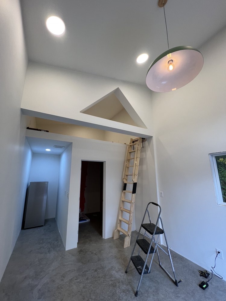 Truly Electric & Solar