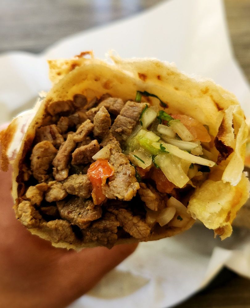 Roberto's Taco Shop