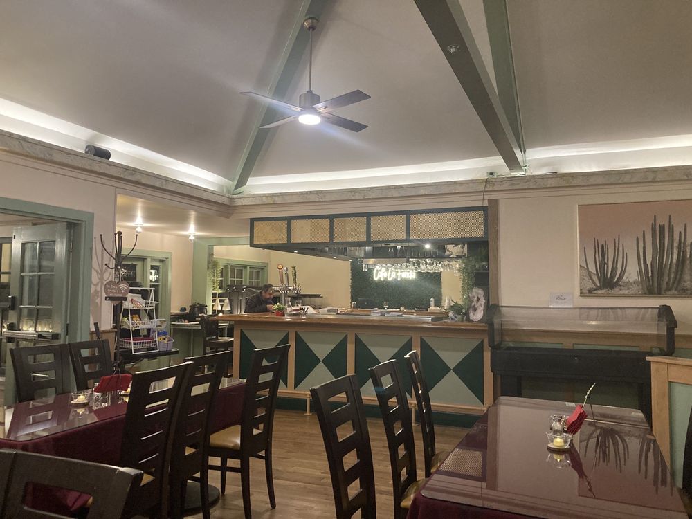 Cafe La Fonda
