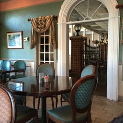 Seasons Restaurant Tavern Closed 35 Photos 158 Reviews Photo Of Seasons Restaurant Tavern Williamsburg Va United States