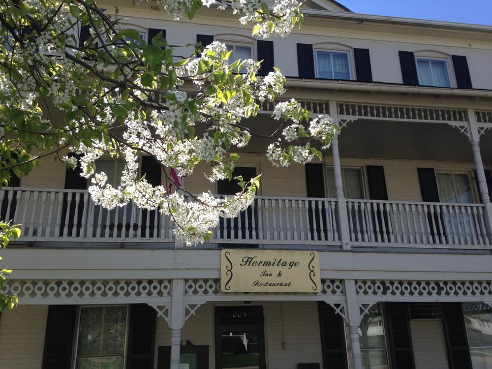 Bella Vita Italian Restaurant CLOSED Italian 203 Virginia Ave