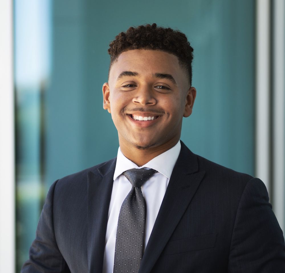 Moses Thompson - Keller Williams Realty