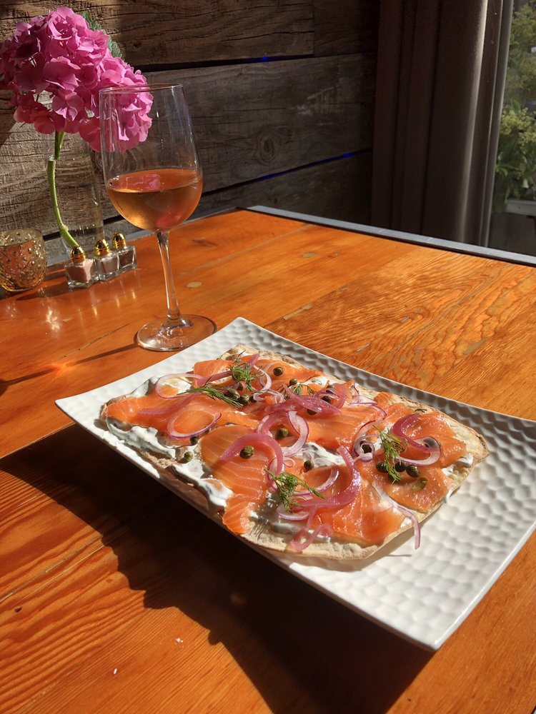 Essi Wine Bar & Restaurant