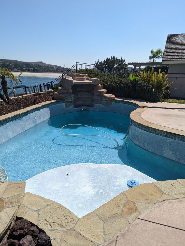 Tropical Rocks - Pool Rock Repair