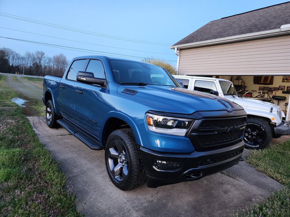 Hendrick Chrysler Dodge Jeep RAM FIAT of Concord