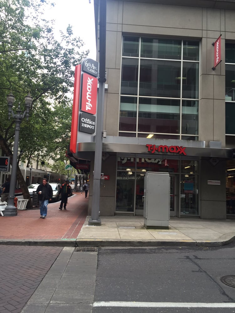TJ Maxx 14 Photos & 21 Reviews Discount Store 604 SW Washington