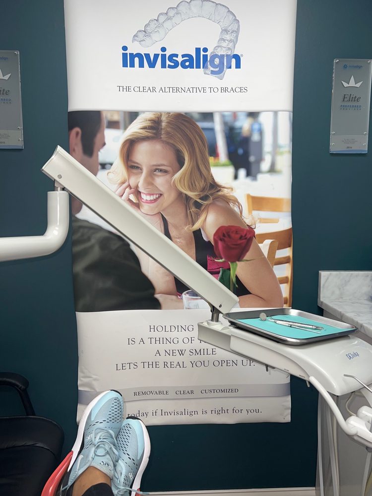 image of business Molis Dental - South Holland