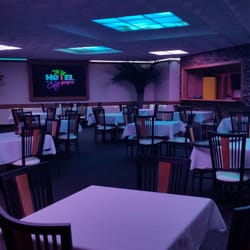 The Fifth Season Restaurant Closed Hotels 1051 N Canfield Photo Of The Fifth Season Restaurant Austintown Oh United States
