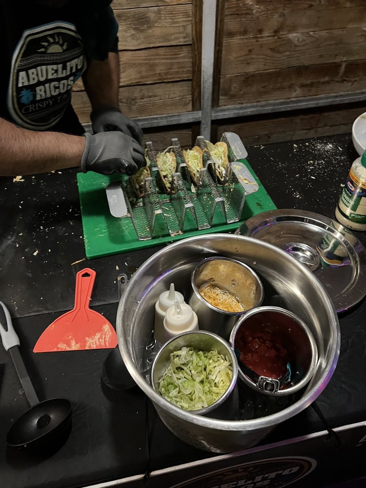 Abuelito Ricos Crispy Tacos