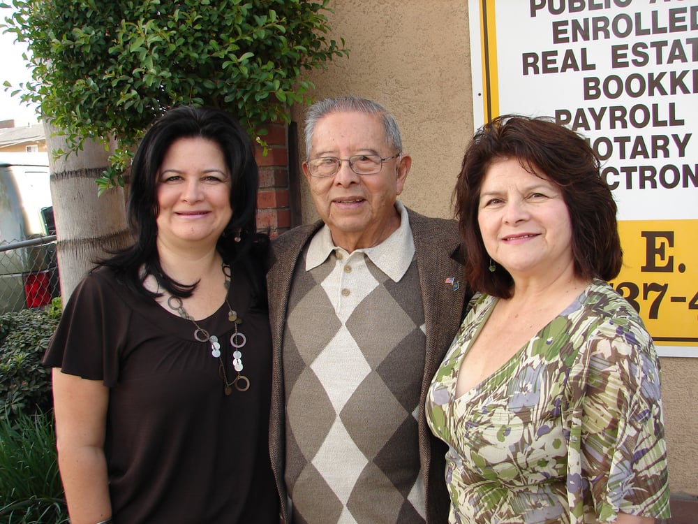 Rey's Accounting & Tax Service