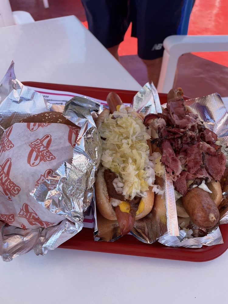 Pink's Hot Dogs