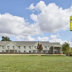 Super 8 By Wyndham Richmond Hotels 888 Slumber Lane Photo Of Super 8 By Wyndham Richmond Mo United States