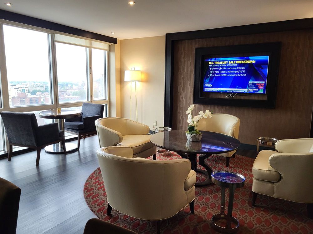 Sheraton LaGuardia East Hotel
