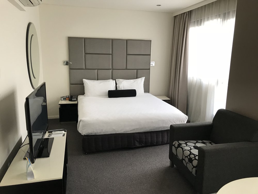 Meriton Suites Kent Street Sydney