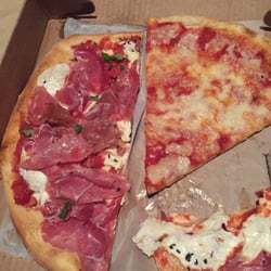 Pazzo Pizzeria Trattoria Closed 13 Reviews Italian 575 Photo Of Pazzo Pizzeria Trattoria Armonk Ny United States I Forgot