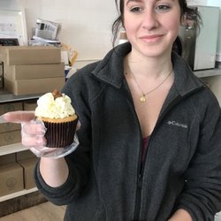 Urban Cupcakes More Order Food Online 173 Photos 52 Reviews Photo Of Urban Cupcakes More Virginia Beach Va United States Gabby