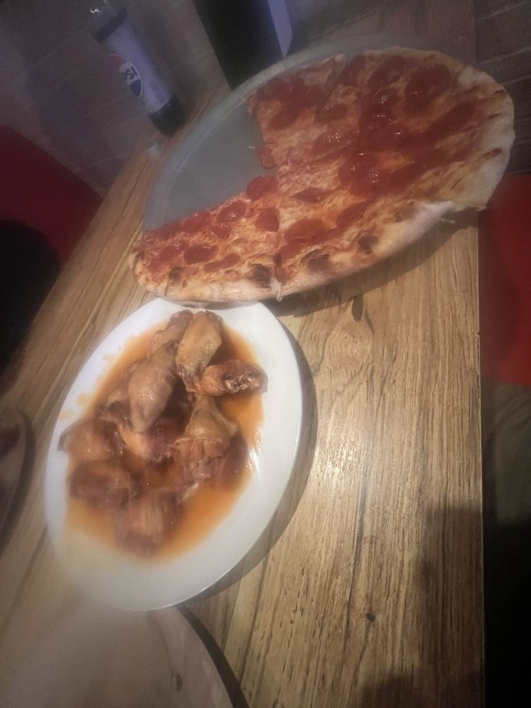 Antonios Pizza & Subs