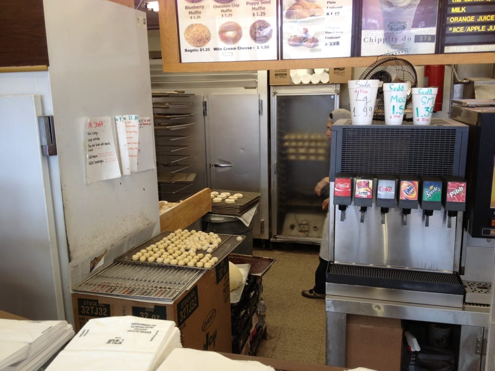 Fresno Donut House 16 Photos & 30 Reviews Donuts 3145 N