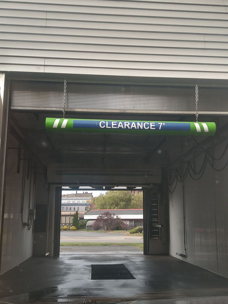E-Z Clean Car Wash
