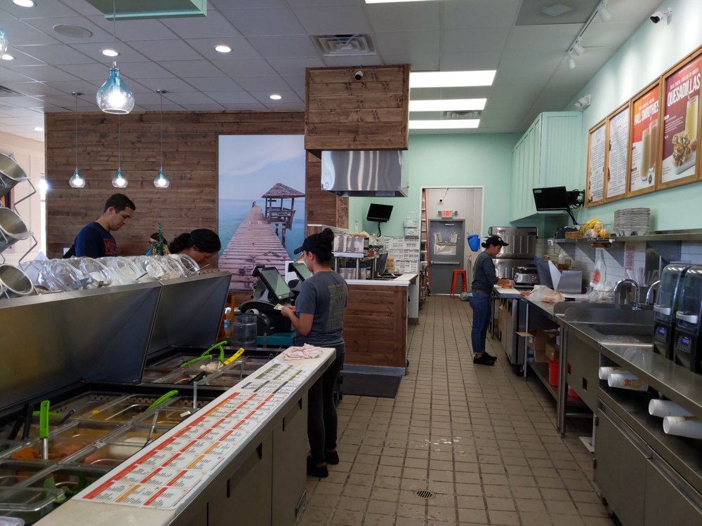 Tropical Smoothie Cafe
