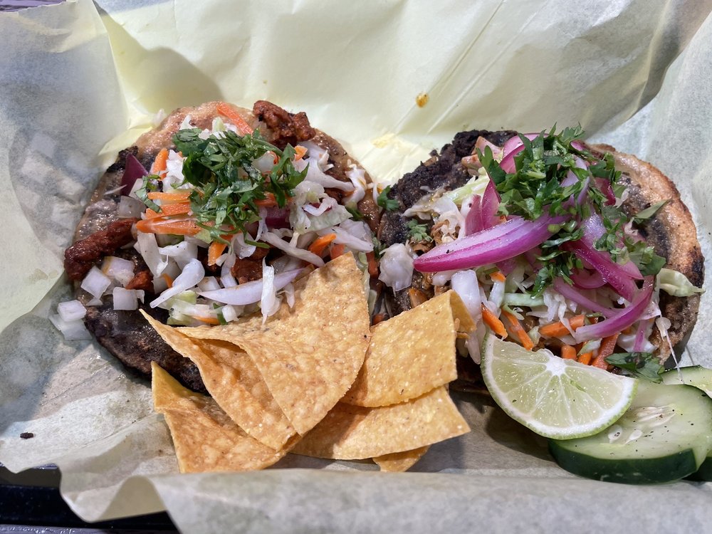 EL Yucateco Food Cart