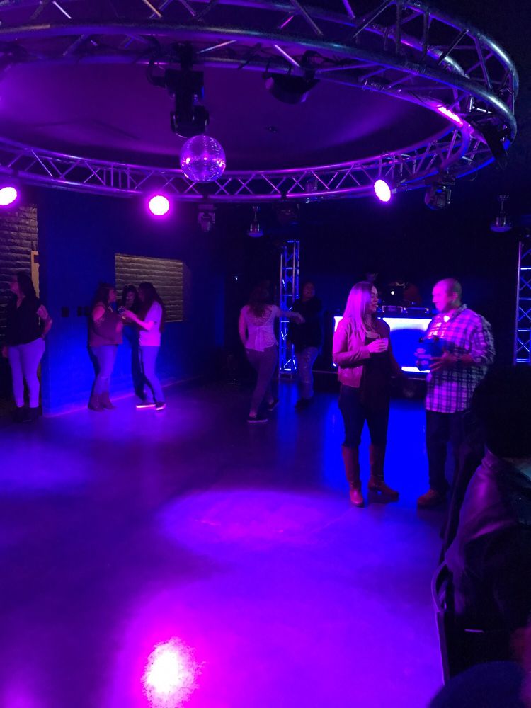 Skye Lemooore Skye Lemooore