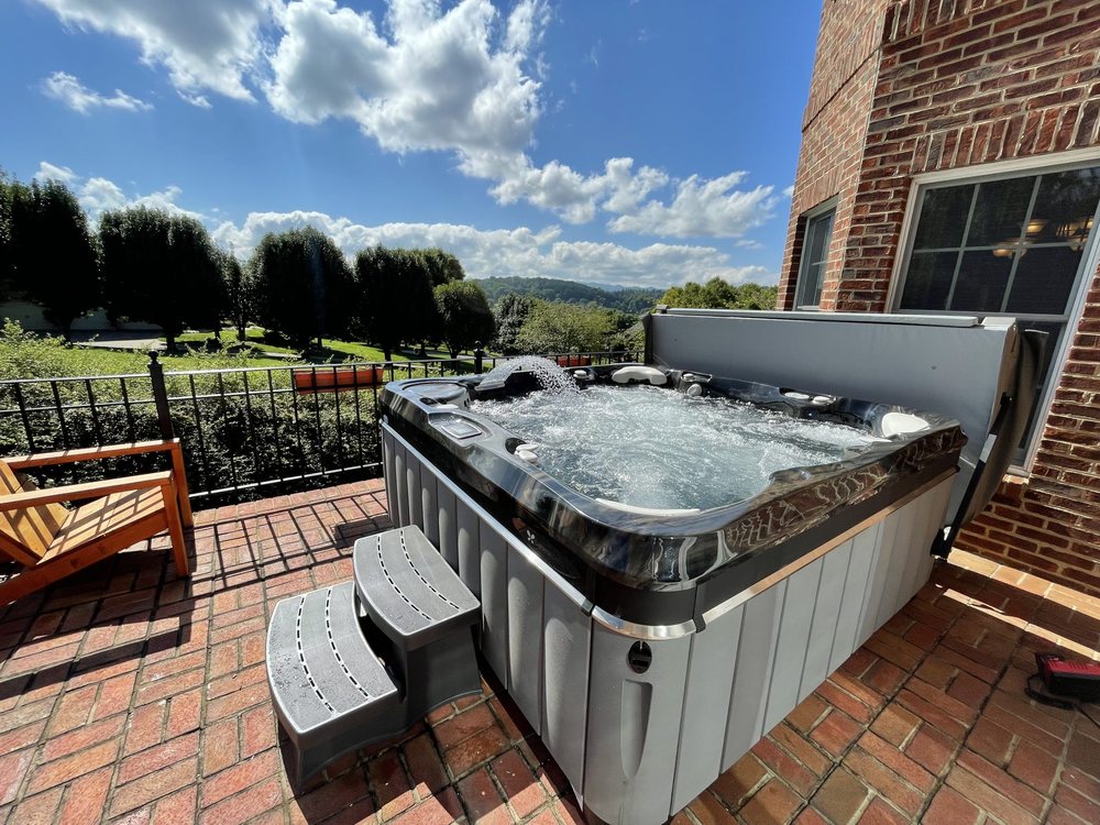 Southern Pools and Spas