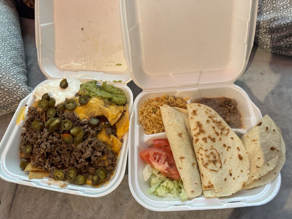 Taqueria La Tapatia Taqueria La Tapatia