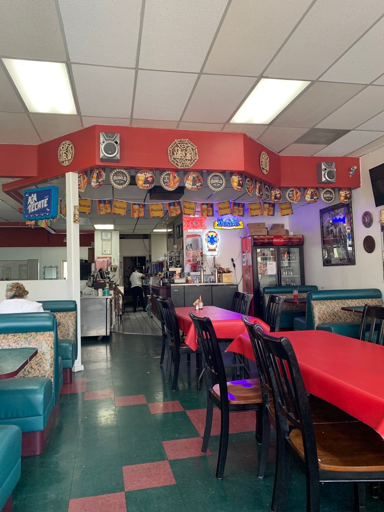 Azteca restaurant