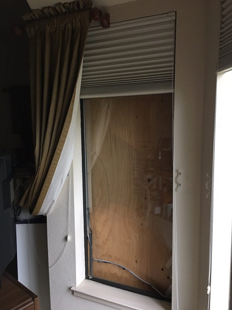 Hi I D Like A Quote On One Broken Master Bedroom Window Thank You Photo Of Aaa Windows 4 Less San Jose Ca United States Hi